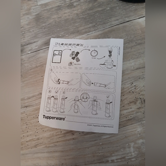 Tupperware Fusionmaster Sorbet Maker NEW with Base system - Picture 10 of 11